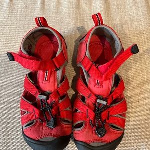 Keen Sandals Boys size 1